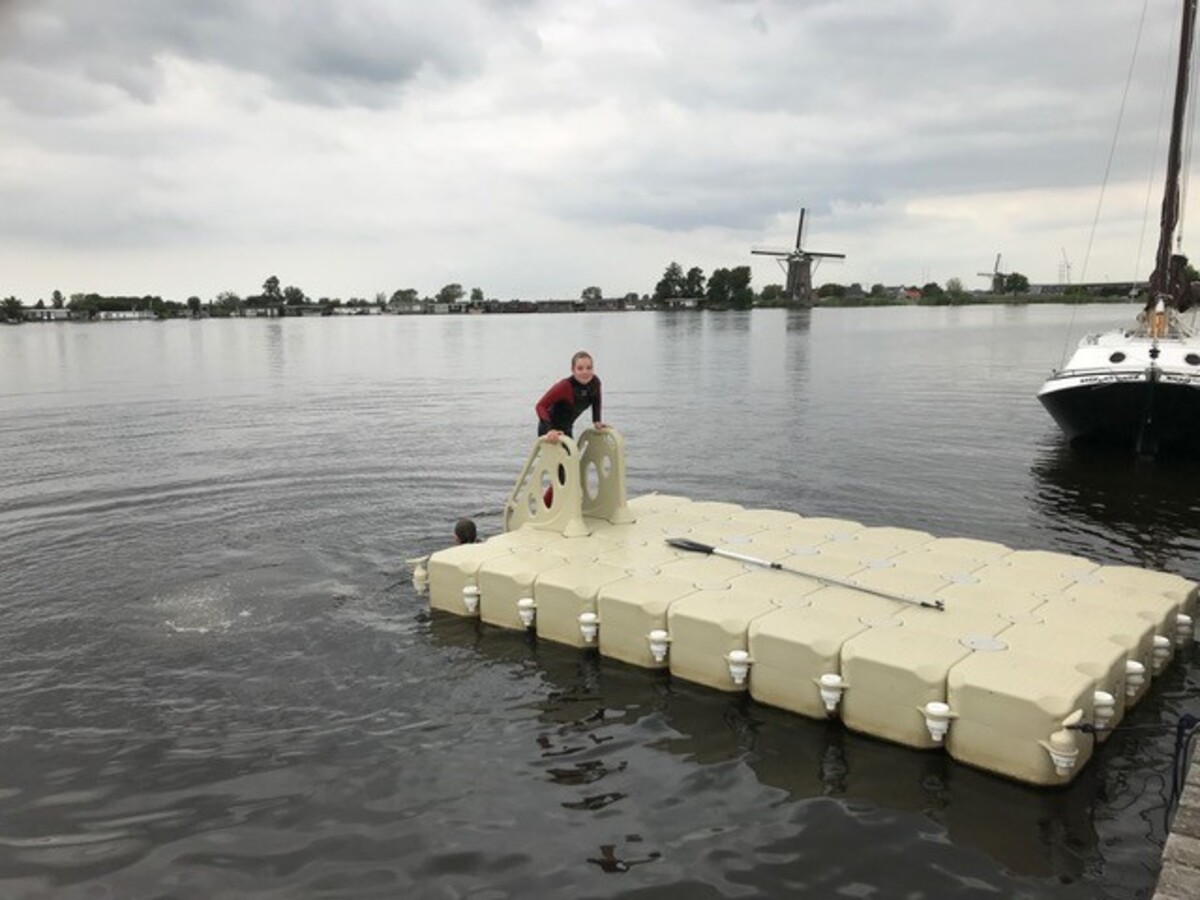 Drijvende kubussen: SunnyDock